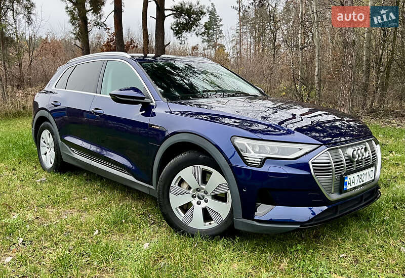 Внедорожник / Кроссовер Audi e-tron 2021 в Киеве фото 4 Внедорожник / Кроссовер Audi e-tron 2021 в Киеве