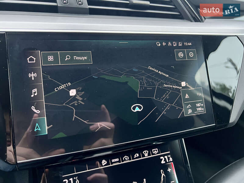 Внедорожник / Кроссовер Audi e-tron 2021 в Киеве фото 34 Внедорожник / Кроссовер Audi e-tron 2021 в Киеве