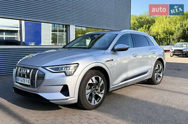 Внедорожник / Кроссовер Audi e-tron 2022 в Ровно