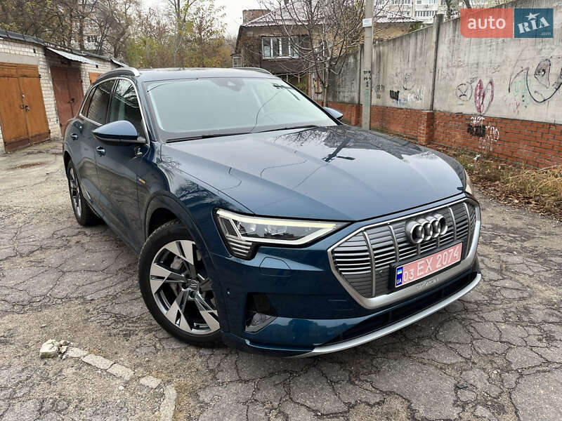 Внедорожник / Кроссовер Audi e-tron 2020 в Днепре