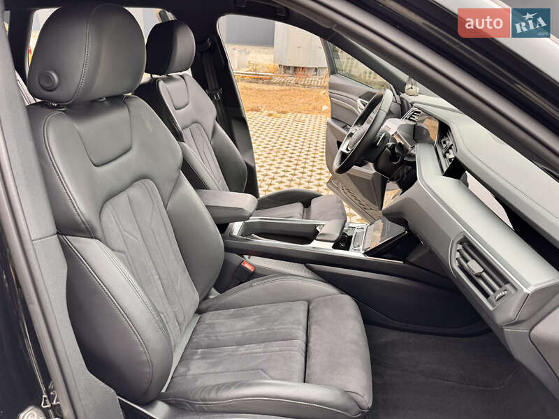 Внедорожник / Кроссовер Audi e-tron 2023 в Хмельницком фото 43 Внедорожник / Кроссовер Audi e-tron 2023 в Хмельницком