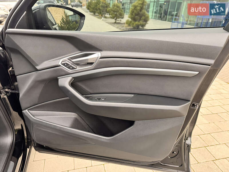 Внедорожник / Кроссовер Audi e-tron 2023 в Хмельницком фото 46 Внедорожник / Кроссовер Audi e-tron 2023 в Хмельницком
