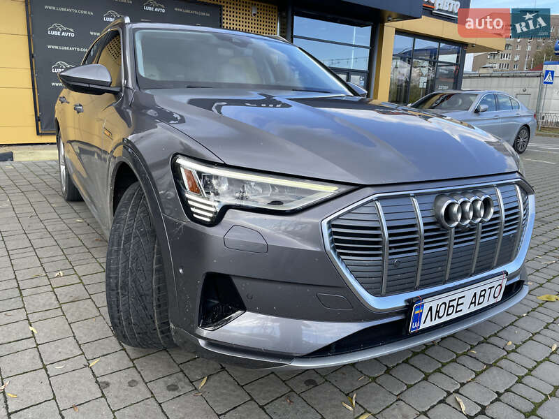 Внедорожник / Кроссовер Audi e-tron 2019 в Львове фото 2 Внедорожник / Кроссовер Audi e-tron 2019 в Львове