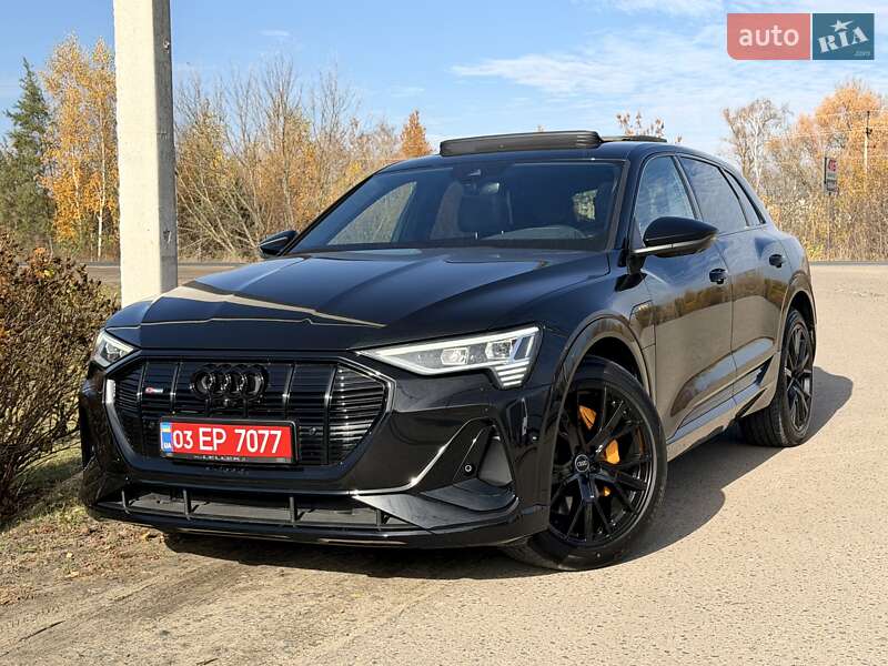 Позашляховик / Кросовер Audi e-tron 2022 в Ковелі