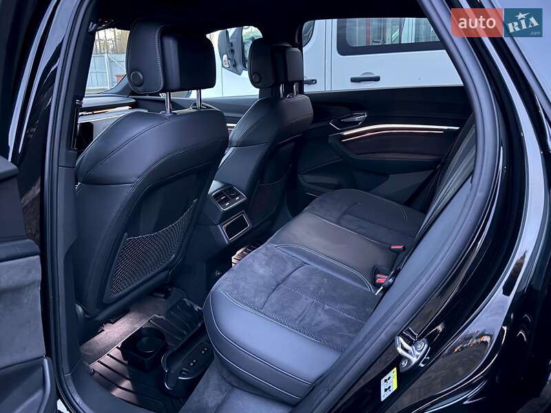 Позашляховик / Кросовер Audi e-tron 2022 в Ковелі