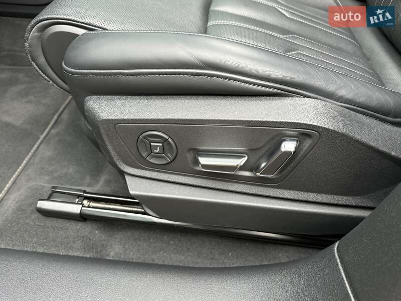 Внедорожник / Кроссовер Audi e-tron 2021 в Киеве фото 41 Внедорожник / Кроссовер Audi e-tron 2021 в Киеве