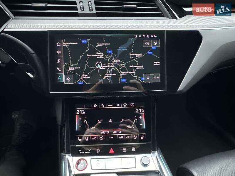 Внедорожник / Кроссовер Audi e-tron 2021 в Киеве фото 56 Внедорожник / Кроссовер Audi e-tron 2021 в Киеве