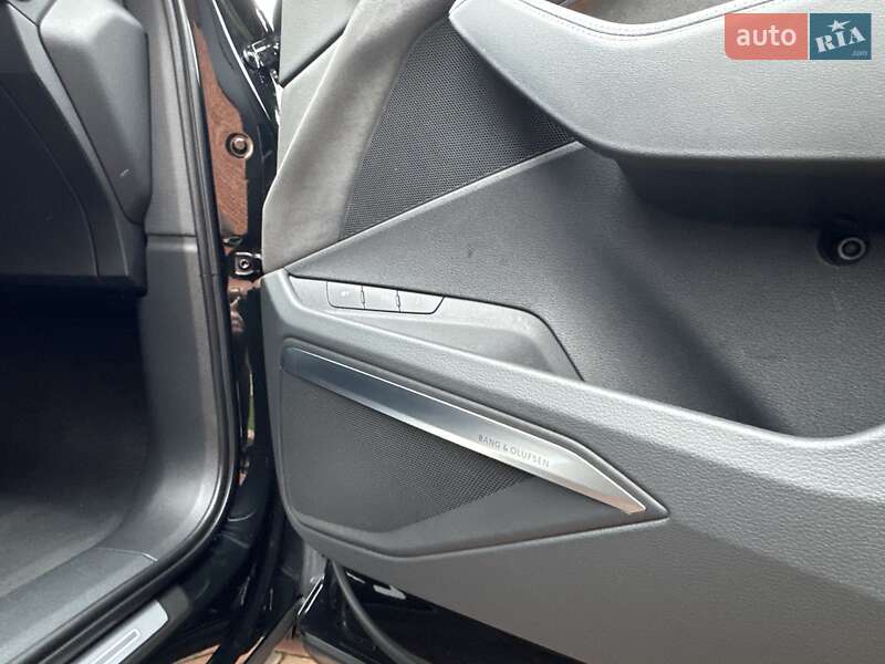 Внедорожник / Кроссовер Audi e-tron 2021 в Киеве фото 76 Внедорожник / Кроссовер Audi e-tron 2021 в Киеве