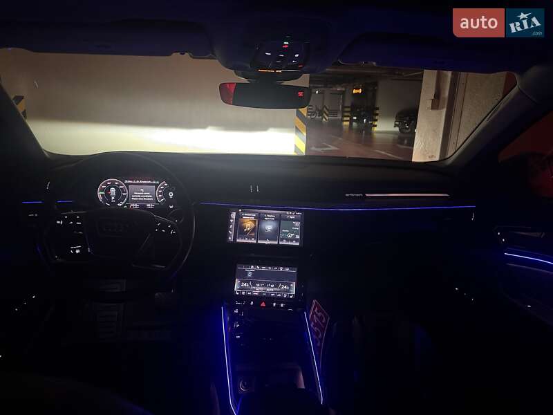 Позашляховик / Кросовер Audi e-tron 2024 в Києві