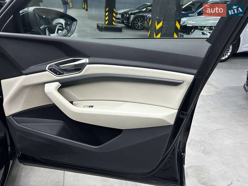 Внедорожник / Кроссовер Audi e-tron 2020 в Черновцах фото 20 Внедорожник / Кроссовер Audi e-tron 2020 в Черновцах