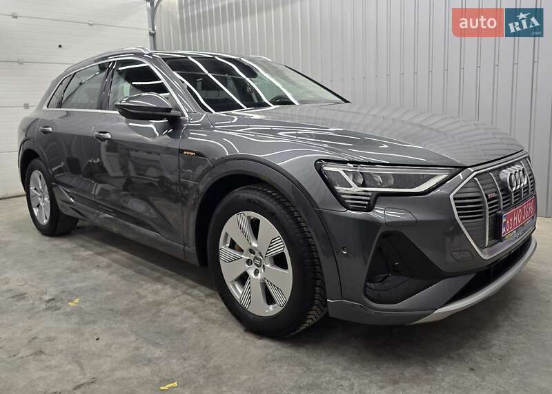 Позашляховик / Кросовер Audi e-tron 2020 в Луцьку