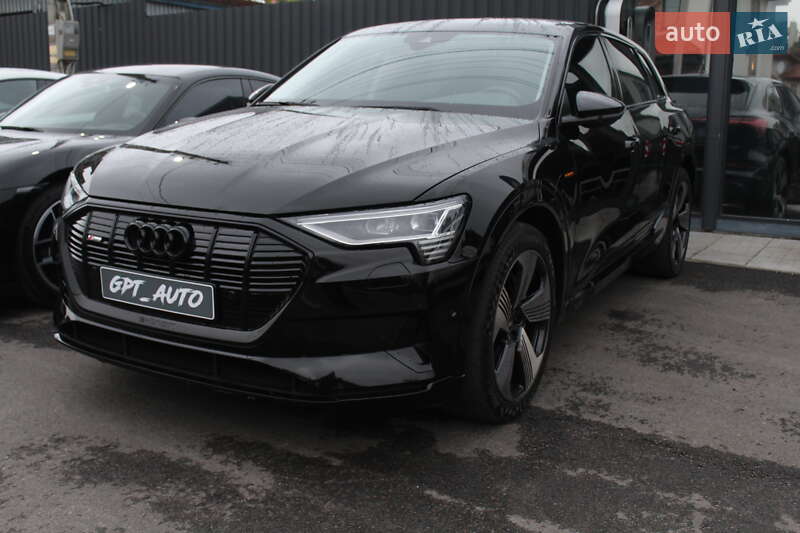 Внедорожник / Кроссовер Audi e-tron 2022 в Киеве фото 6 Внедорожник / Кроссовер Audi e-tron 2022 в Киеве