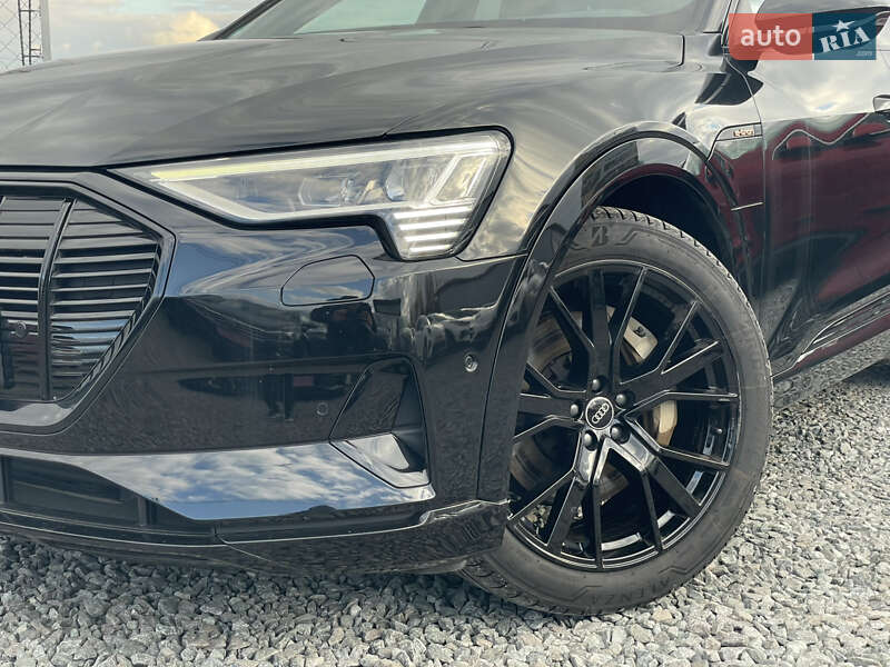 Внедорожник / Кроссовер Audi e-tron 2021 в Львове