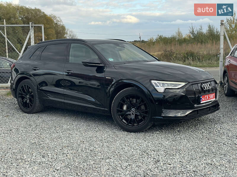 Внедорожник / Кроссовер Audi e-tron 2021 в Львове