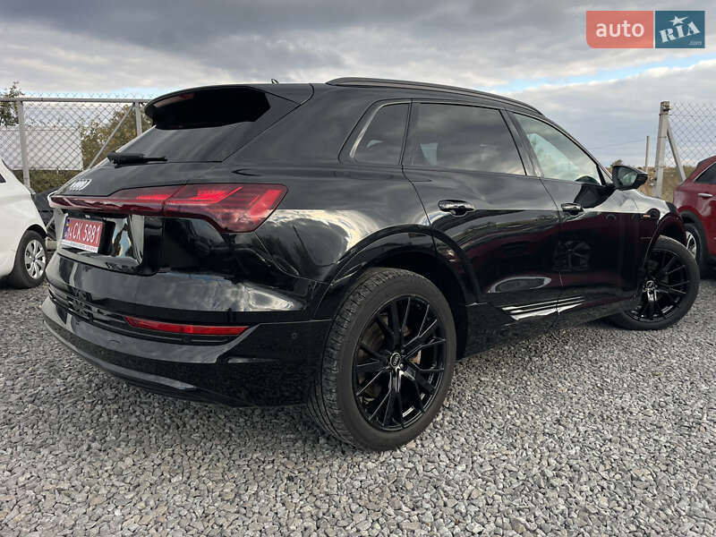 Внедорожник / Кроссовер Audi e-tron 2021 в Львове