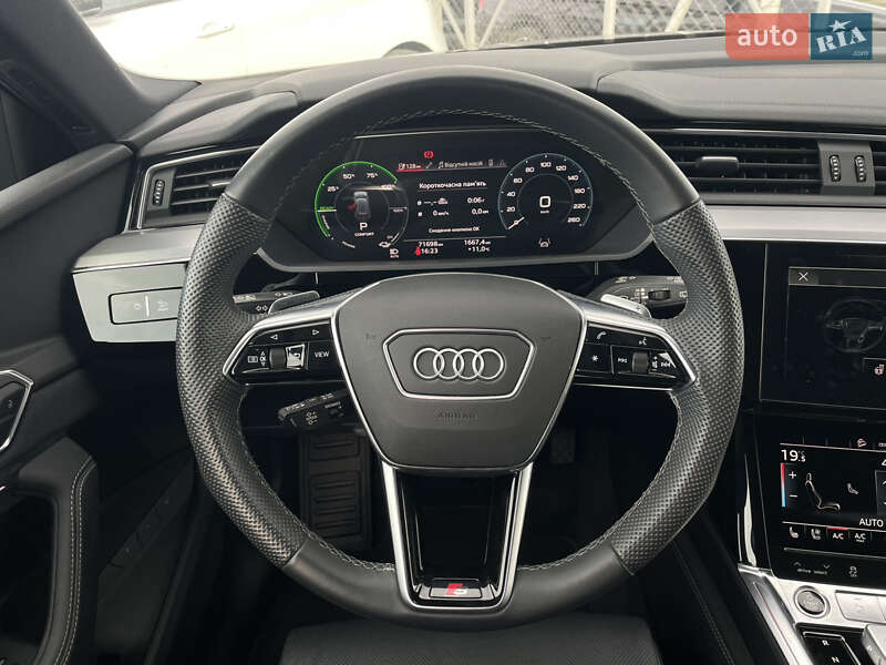 Внедорожник / Кроссовер Audi e-tron 2021 в Львове