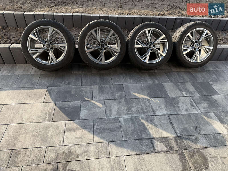 Внедорожник / Кроссовер Audi e-tron 2019 в Ровно фото 41 Внедорожник / Кроссовер Audi e-tron 2019 в Ровно