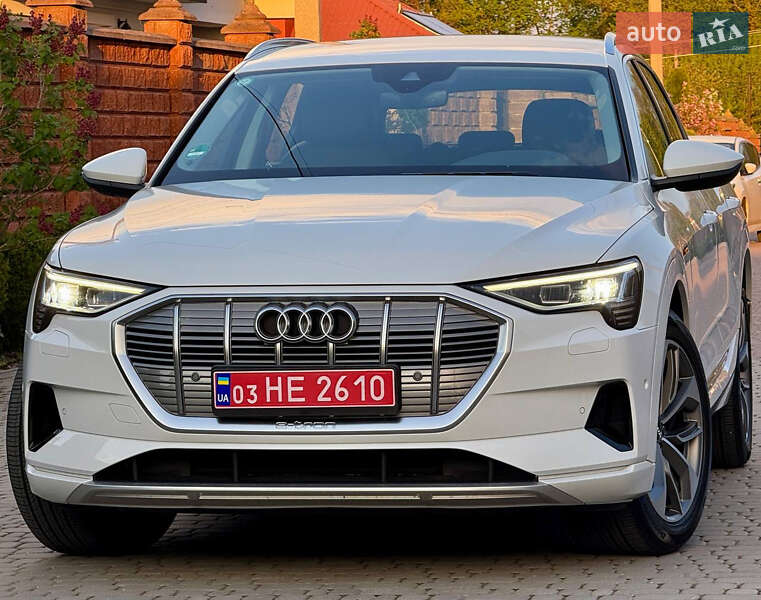 Внедорожник / Кроссовер Audi e-tron 2020 в Ровно фото 11 Внедорожник / Кроссовер Audi e-tron 2020 в Ровно