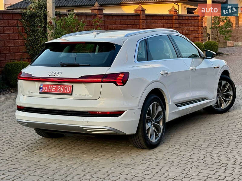 Внедорожник / Кроссовер Audi e-tron 2020 в Ровно фото 23 Внедорожник / Кроссовер Audi e-tron 2020 в Ровно