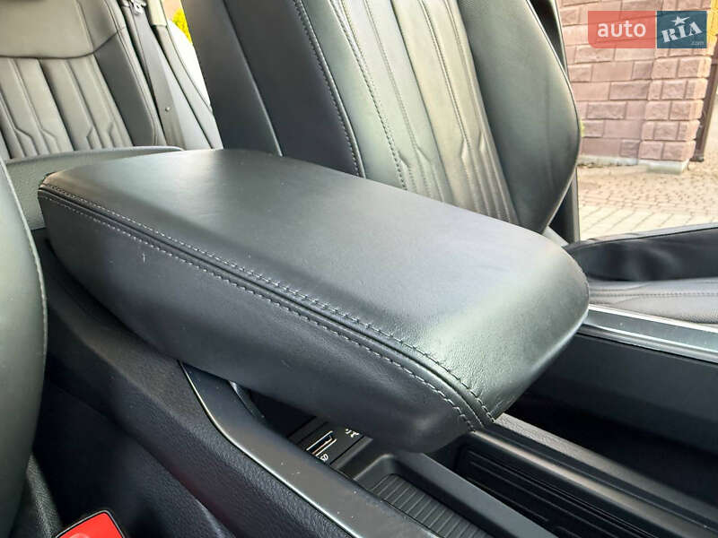 Внедорожник / Кроссовер Audi e-tron 2020 в Ровно фото 68 Внедорожник / Кроссовер Audi e-tron 2020 в Ровно