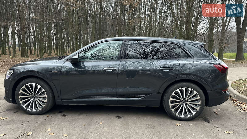 Внедорожник / Кроссовер Audi e-tron 2020 в Львове
