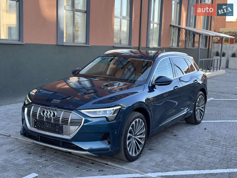 Внедорожник / Кроссовер Audi e-tron 2019 в Ровно фото 6 Внедорожник / Кроссовер Audi e-tron 2019 в Ровно