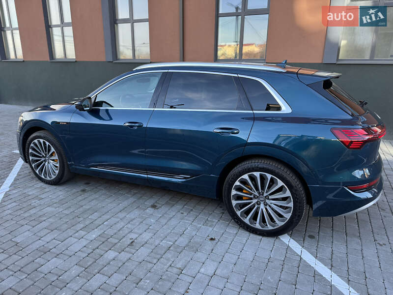 Внедорожник / Кроссовер Audi e-tron 2019 в Ровно фото 9 Внедорожник / Кроссовер Audi e-tron 2019 в Ровно