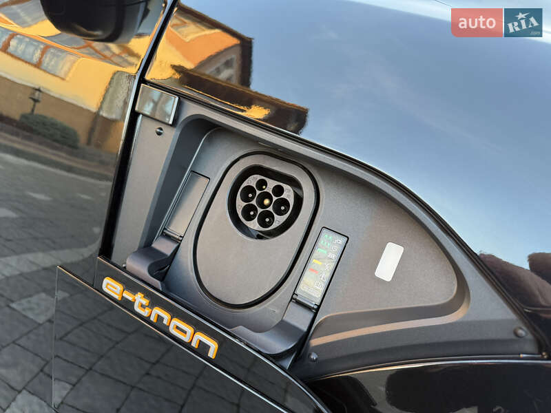 Внедорожник / Кроссовер Audi e-tron 2019 в Дрогобыче фото 17 Внедорожник / Кроссовер Audi e-tron 2019 в Дрогобыче