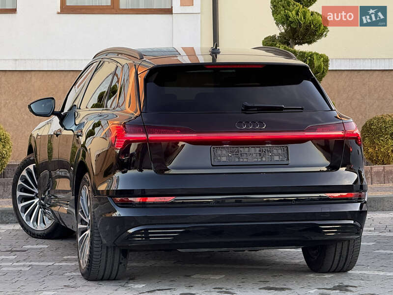 Внедорожник / Кроссовер Audi e-tron 2019 в Дрогобыче фото 34 Внедорожник / Кроссовер Audi e-tron 2019 в Дрогобыче
