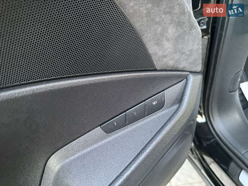 Внедорожник / Кроссовер Audi e-tron 2019 в Дрогобыче фото 59 Внедорожник / Кроссовер Audi e-tron 2019 в Дрогобыче