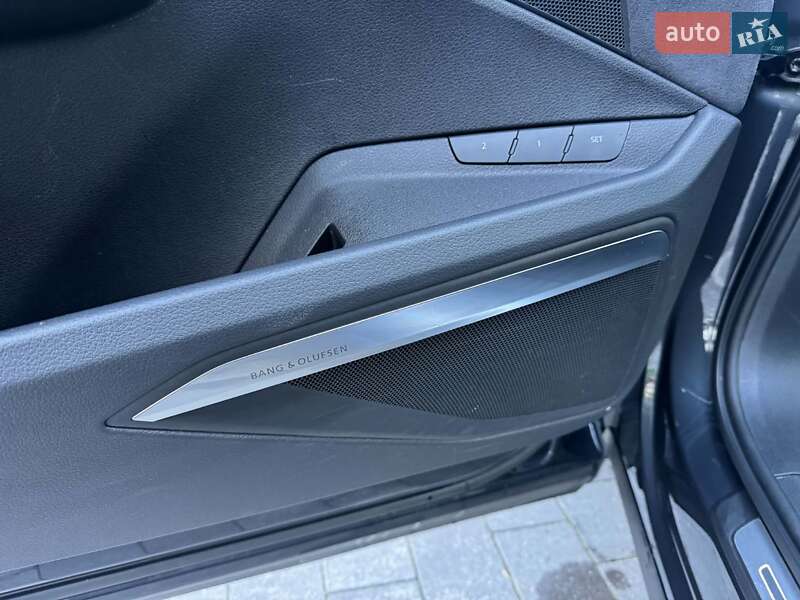 Внедорожник / Кроссовер Audi e-tron 2022 в Ужгороде