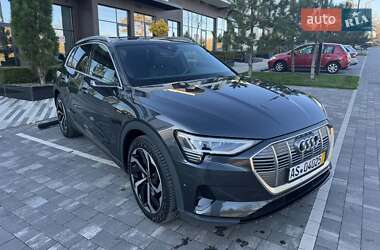 Внедорожник / Кроссовер Audi e-tron 2022 в Ужгороде