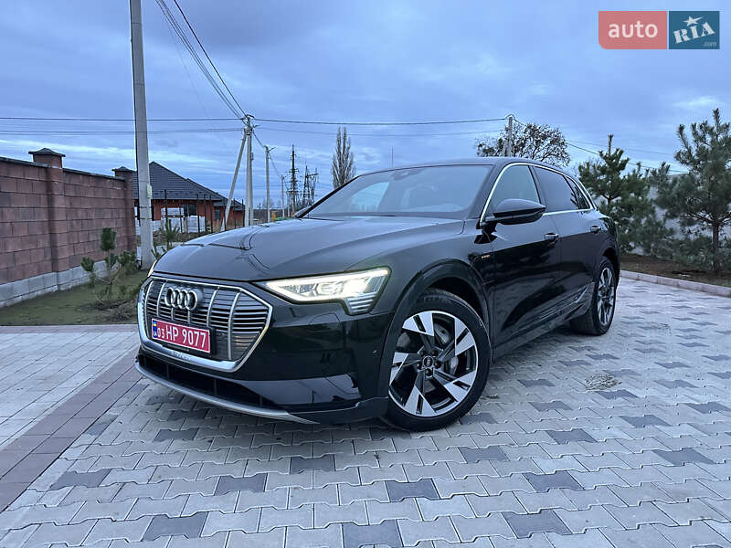 Позашляховик / Кросовер Audi e-tron 2022 в Рівному фото 2 Позашляховик / Кросовер Audi e-tron 2022 в Рівному