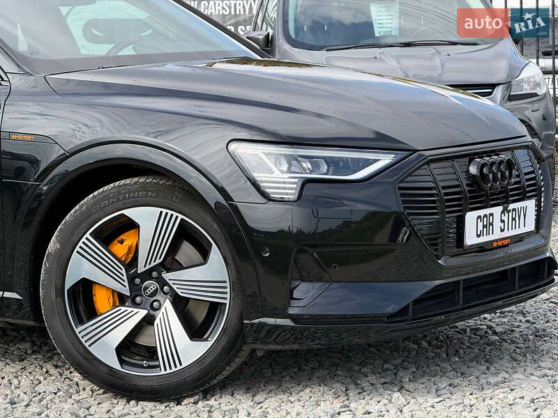 Внедорожник / Кроссовер Audi e-tron 2022 в Стрые