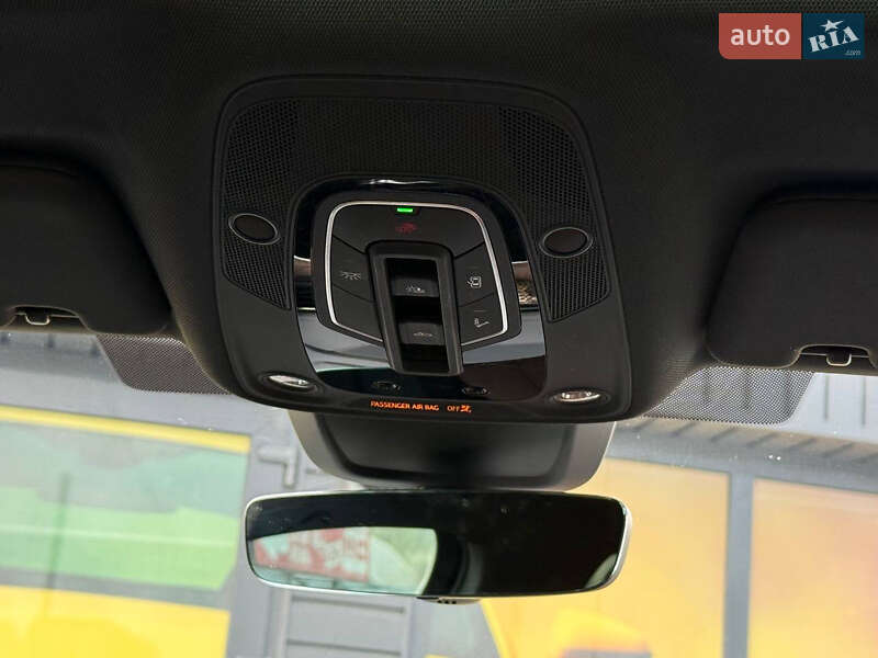 Внедорожник / Кроссовер Audi e-tron 2022 в Стрые