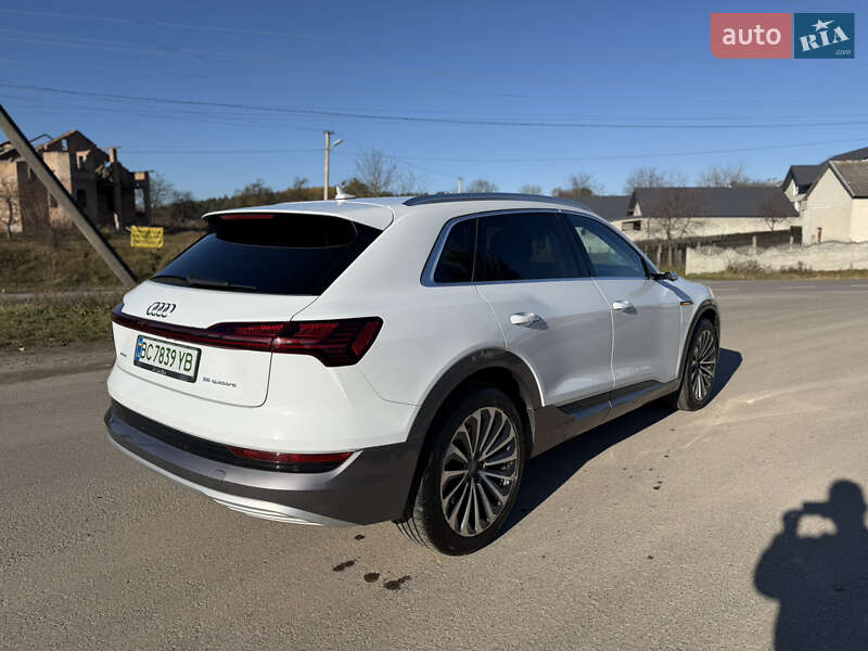 Внедорожник / Кроссовер Audi e-tron 2021 в Львове