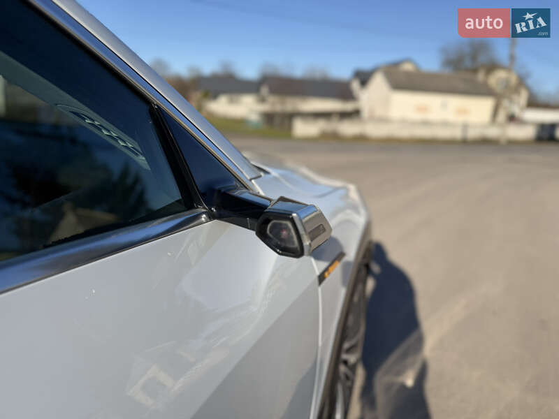Внедорожник / Кроссовер Audi e-tron 2021 в Львове