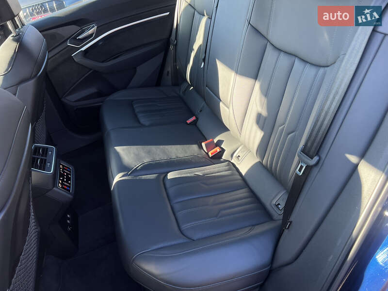 Позашляховик / Кросовер Audi e-tron 2020 в Луцьку