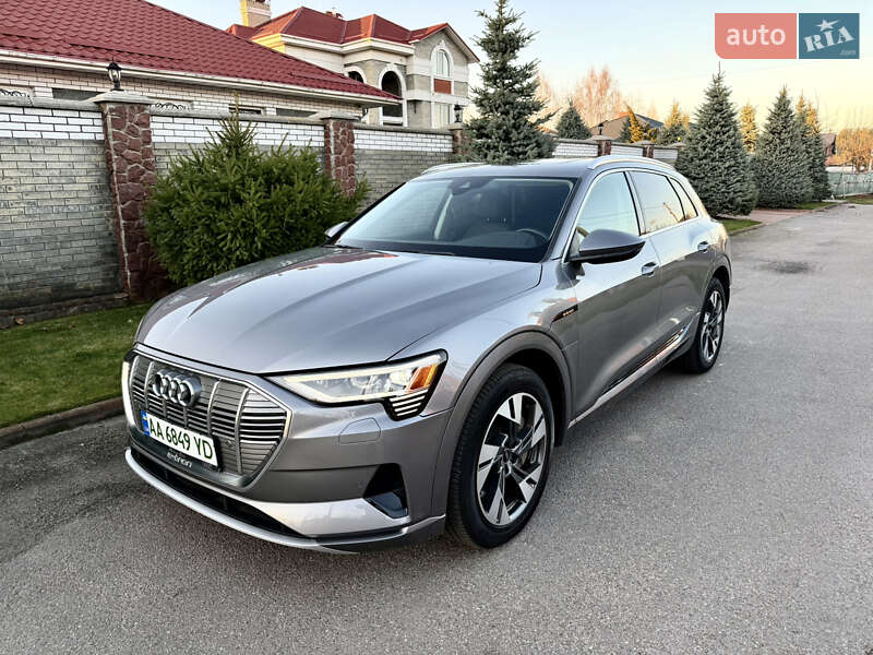 Позашляховик / Кросовер Audi e-tron 2021 в Києві фото 4 Позашляховик / Кросовер Audi e-tron 2021 в Києві
