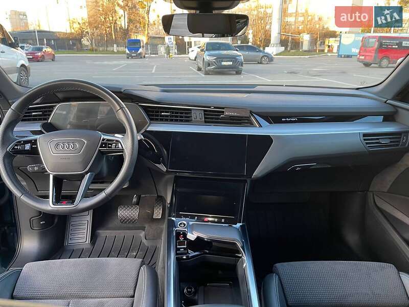 Внедорожник / Кроссовер Audi e-tron 2021 в Львове