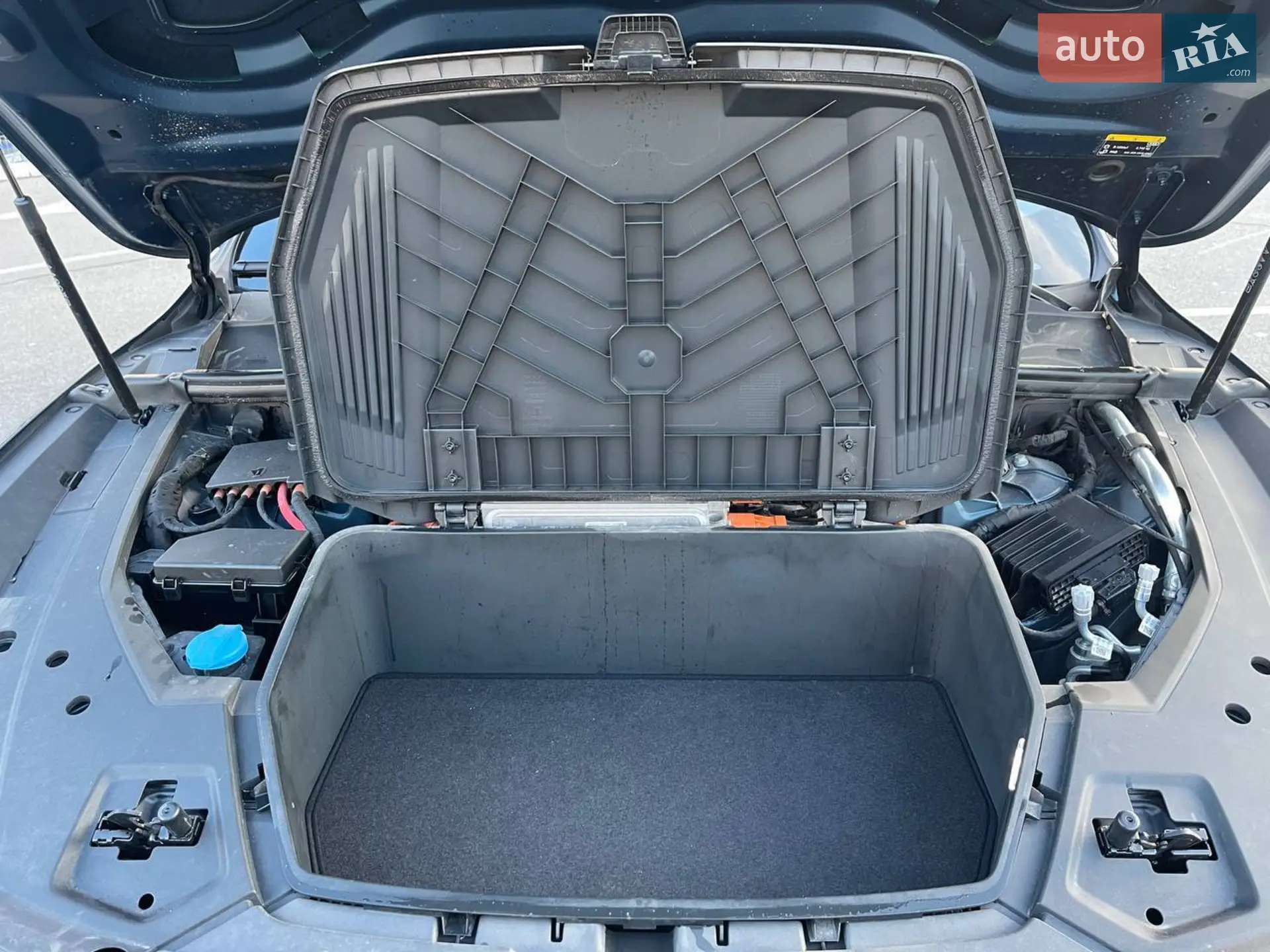 2021 Audi e-tron - мініатюра 20