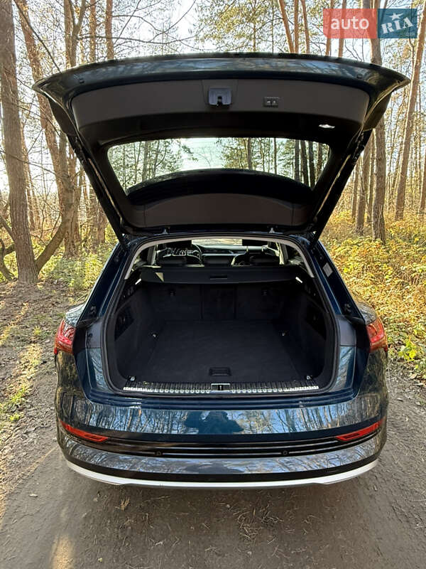 Внедорожник / Кроссовер Audi e-tron 2021 в Житомире