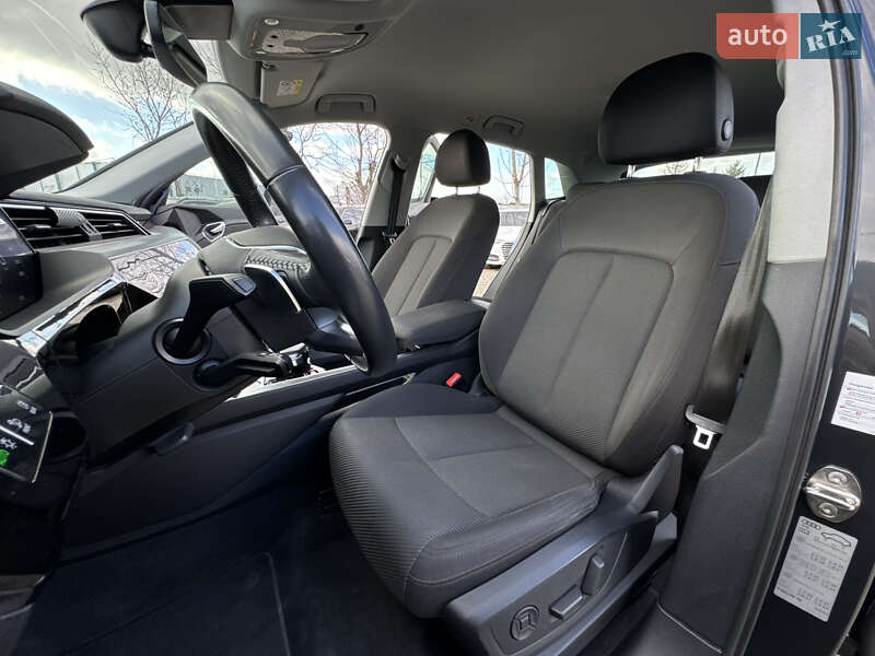 Внедорожник / Кроссовер Audi e-tron 2019 в Ивано-Франковске