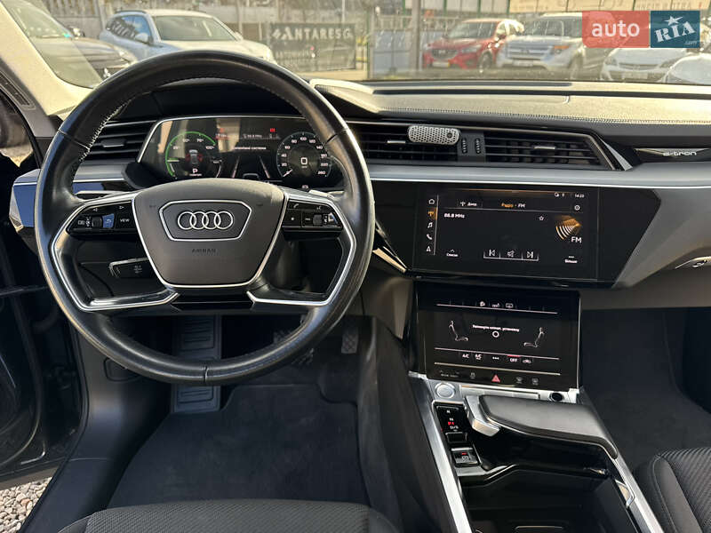 Внедорожник / Кроссовер Audi e-tron 2019 в Ивано-Франковске