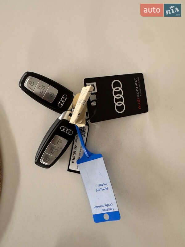 Позашляховик / Кросовер Audi e-tron 2023 в Хмельницькому