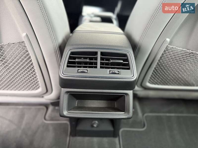 Позашляховик / Кросовер Audi e-tron 2022 в Хмельницькому фото 21 Позашляховик / Кросовер Audi e-tron 2022 в Хмельницькому