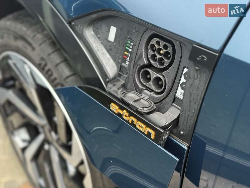 Позашляховик / Кросовер Audi e-tron 2022 в Хмельницькому фото 29 Позашляховик / Кросовер Audi e-tron 2022 в Хмельницькому
