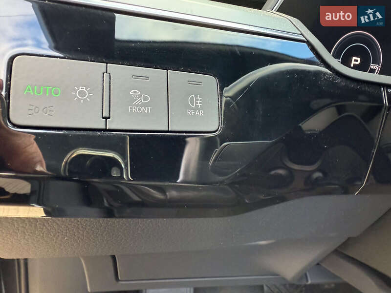 Внедорожник / Кроссовер Audi e-tron 2020 в Чернигове