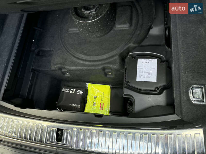 Внедорожник / Кроссовер Audi e-tron 2020 в Чернигове