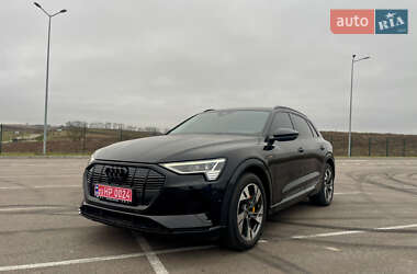 Внедорожник / Кроссовер Audi e-tron 2022 в Ровно